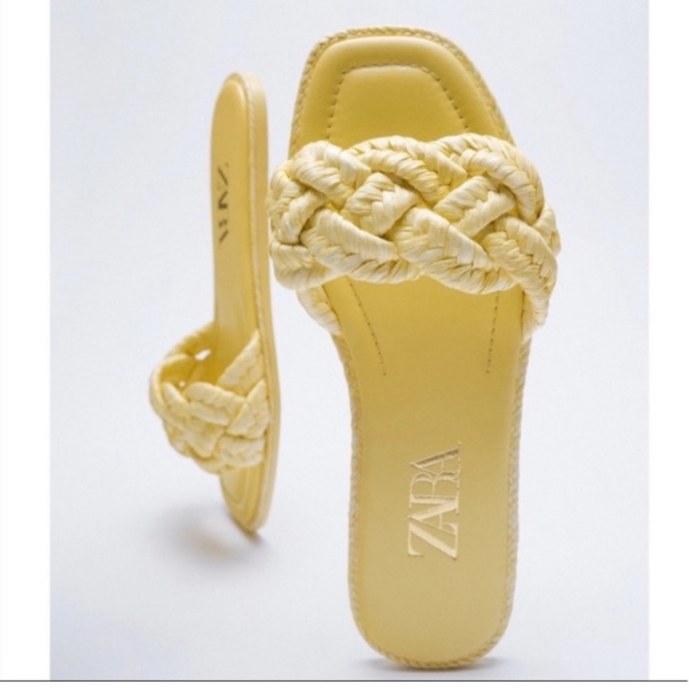 NWT Zara Raffia Yellow Slides Sandals